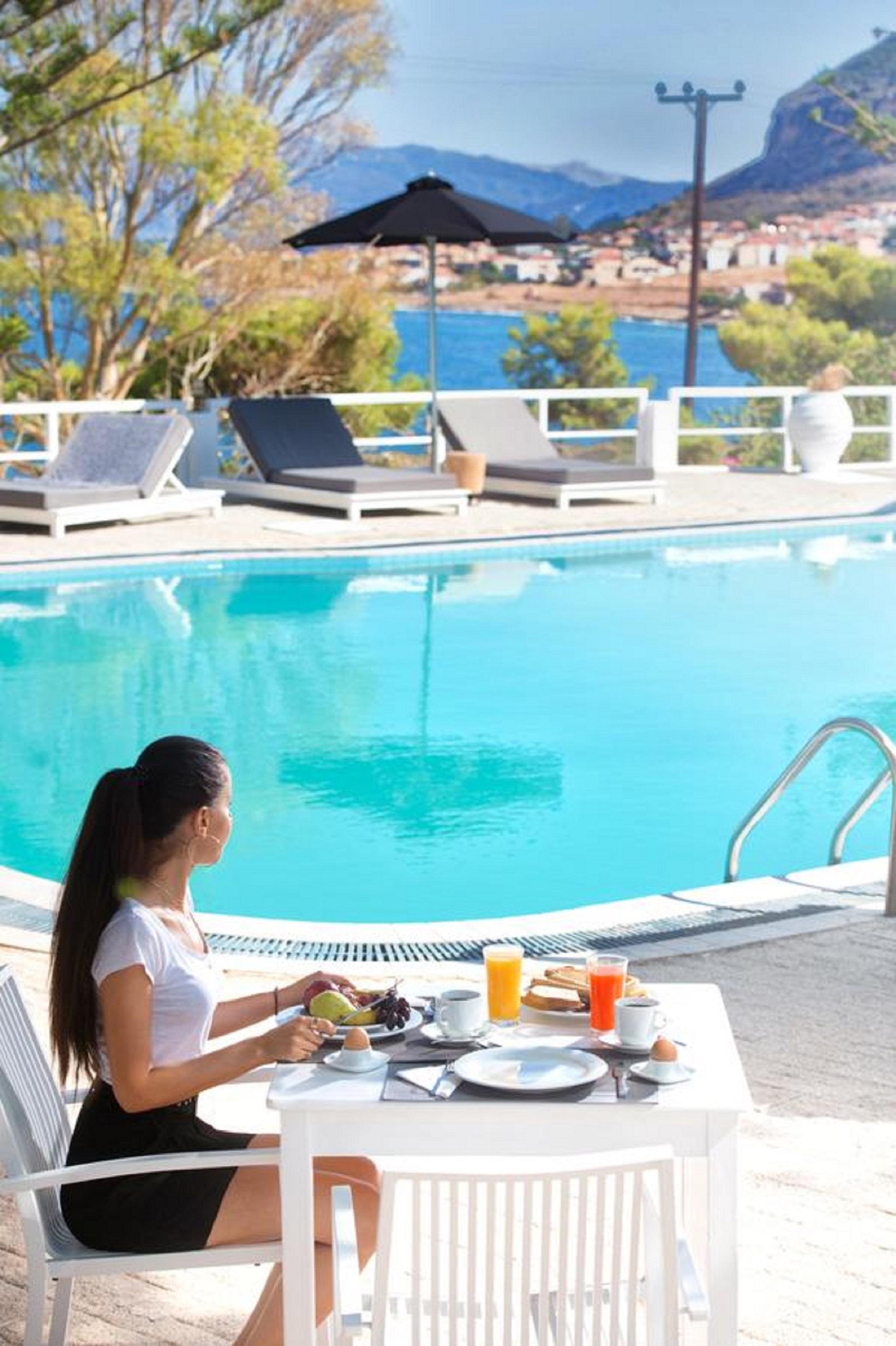 Akra Morea Hotel & Residences Monemvasía Dış mekan fotoğraf